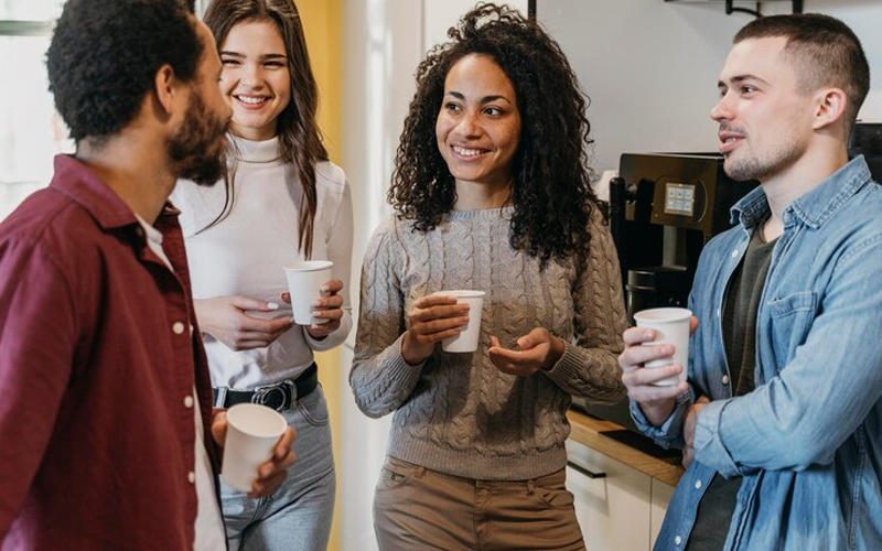A importância do networking para o sucesso profissional Estratégias e práticas